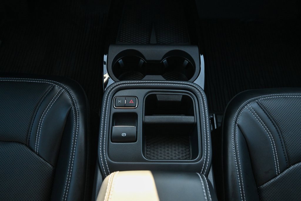 Used 2025 Ford Mustang Mach-E Premium image 34