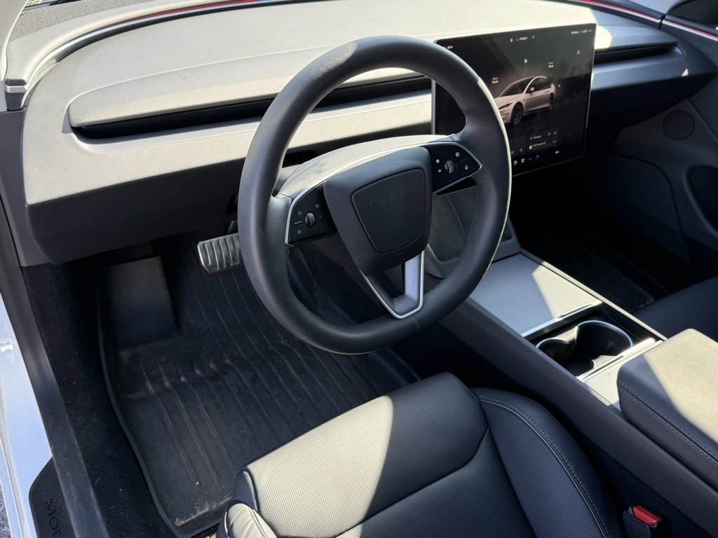 Used 2024 Tesla Model 3 Performance image 9