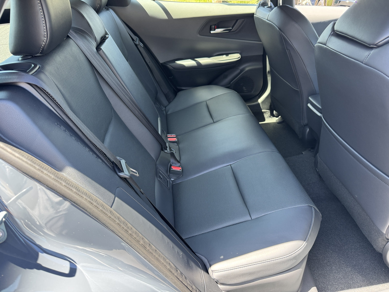 New 2027 Toyota Prius Limited FWD image 5