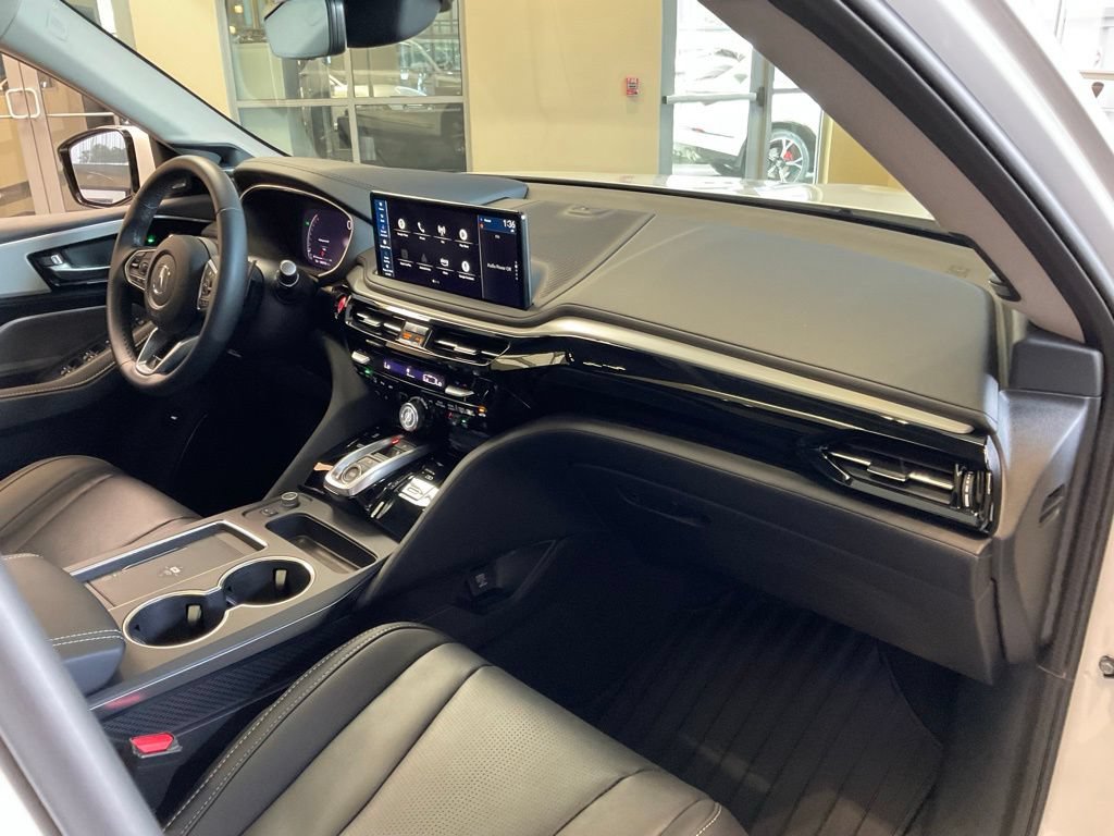 Certified 2026 Acura MDX w/ Technology Package AWD/4WD image 21