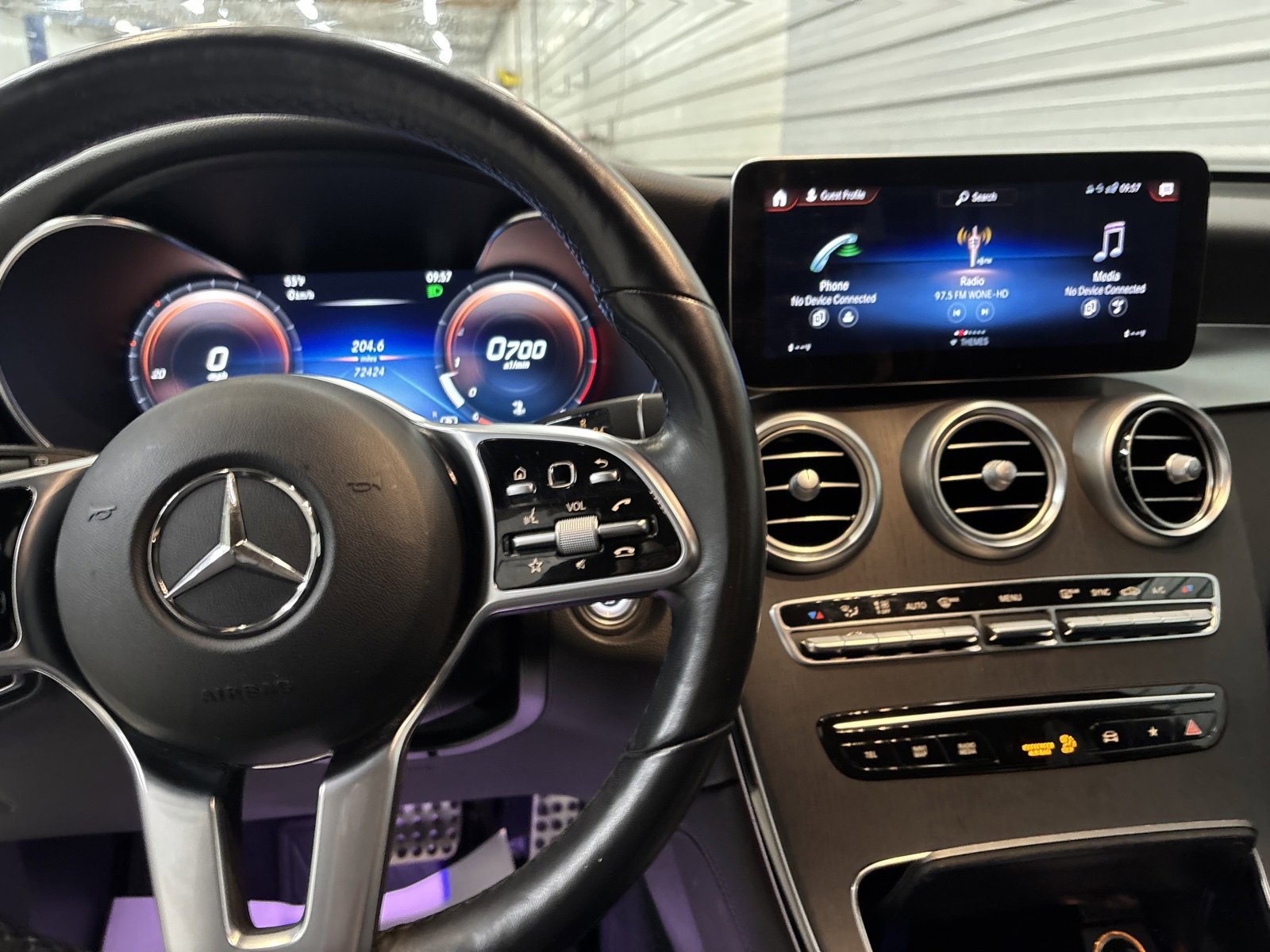 Used 2021 Mercedes-Benz GLC 300 GLC 300 image 15