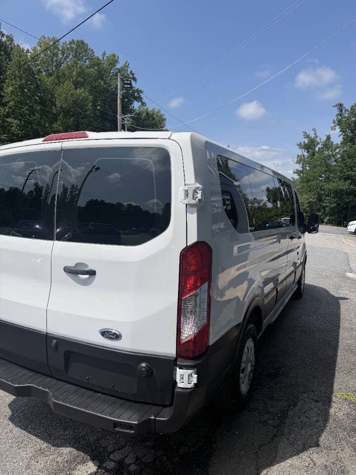 Used 2019 Ford Transit 350 XLT RWD image 5