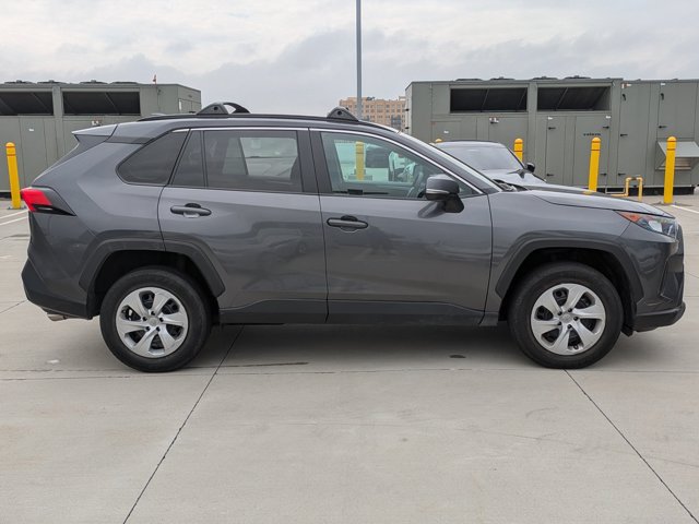 Used 2019 Toyota RAV4 LE w/ All Weather Liner Package AWD/4WD image 4