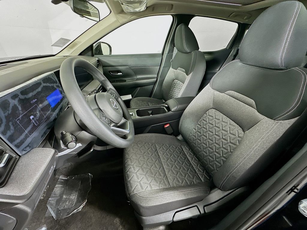 New 2026 Nissan Kicks SV w/ SV Premium Package image 28