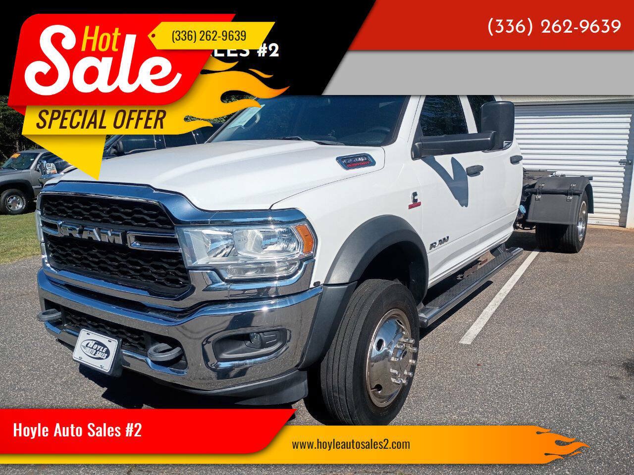 Used 2020 RAM 5500 Tradesman w/ Chrome Appearance Group AWD/4WD image 1