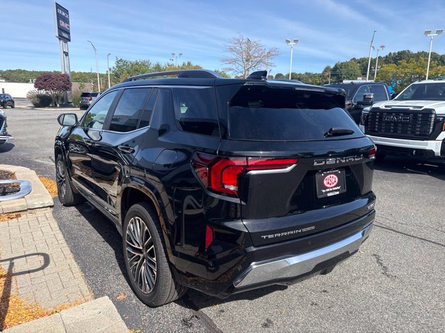 New 2027 GMC Terrain Denali w/ LPO, Black Badging Package AWD/4WD image 5