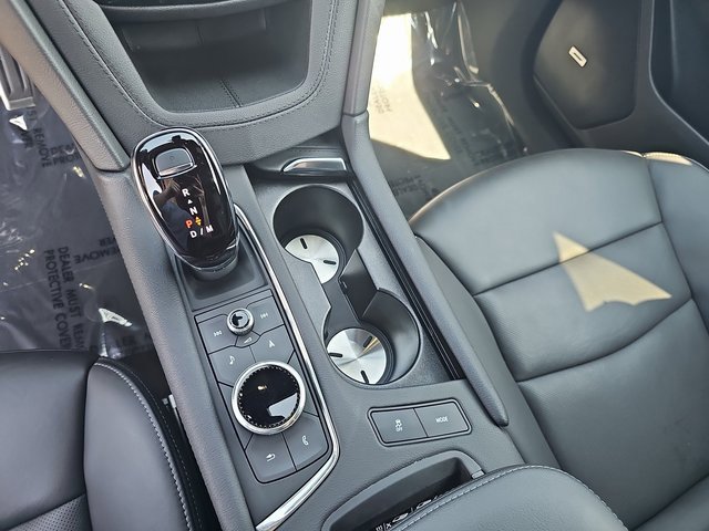 Used 2025 Cadillac XT6 Sport w/ LPO, Floor Liner Package image 27