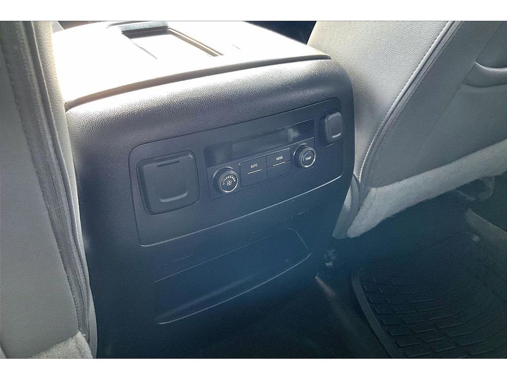 Used 2017 Chevrolet Suburban LT w/ Max Trailering Package image 10