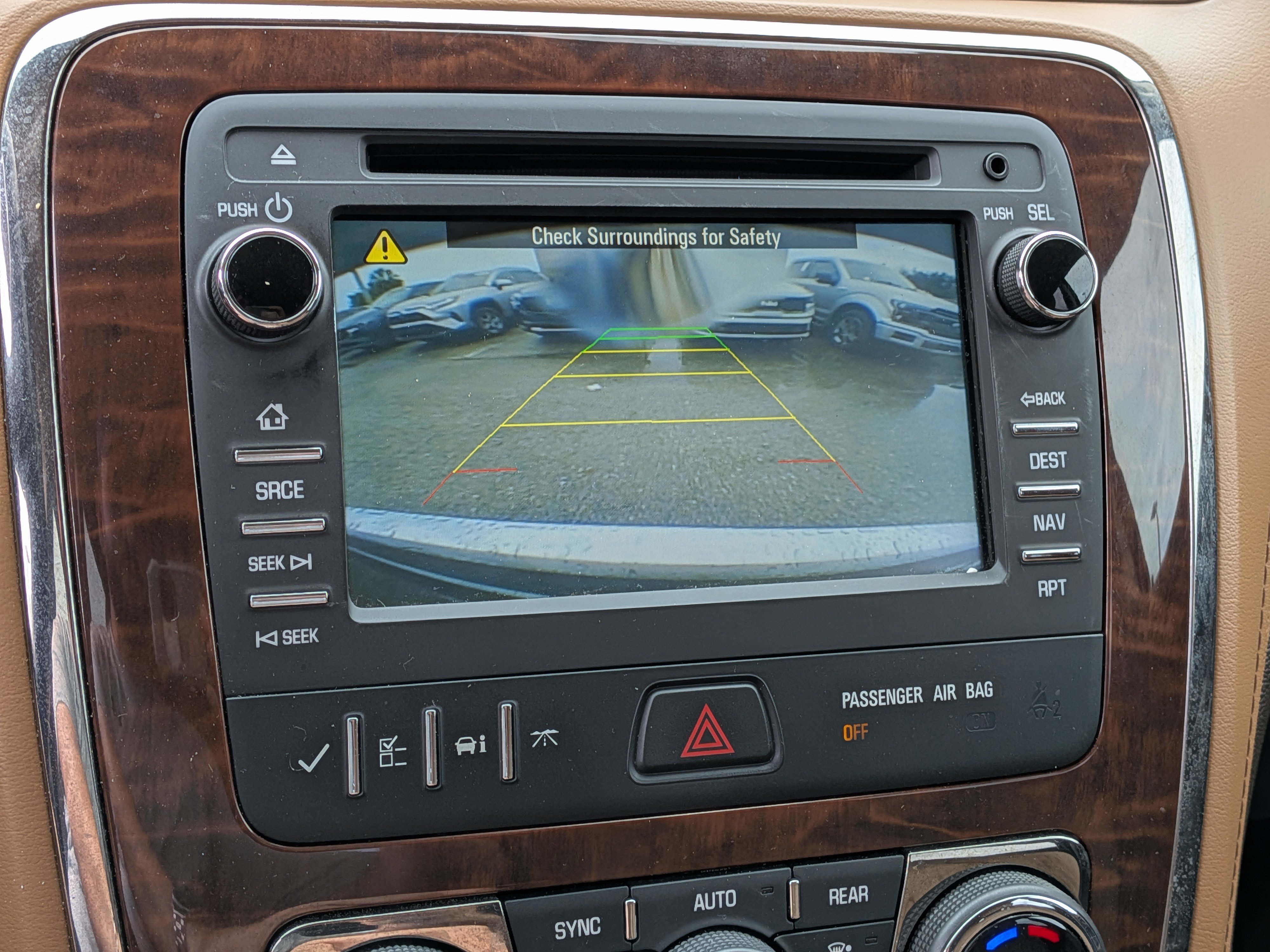 Used 2015 Buick Enclave Leather FWD image 31
