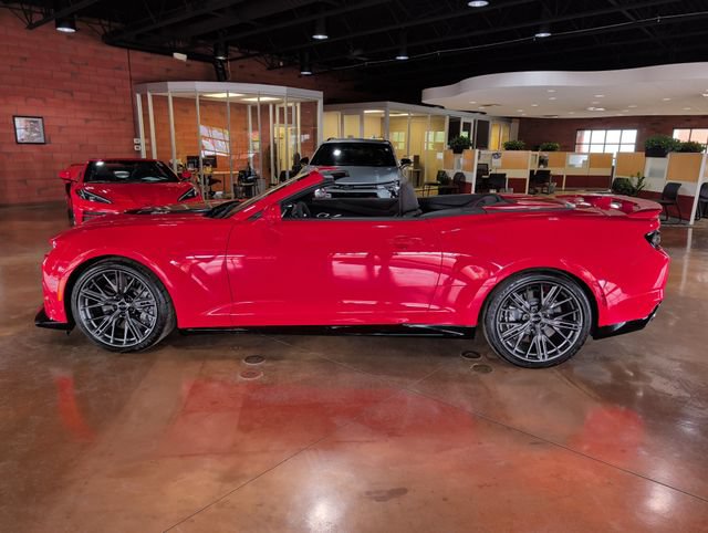 Used 2023 Chevrolet Camaro ZL1 RWD image 10