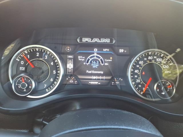 Used 2025 RAM 1500 Laramie AWD/4WD image 25