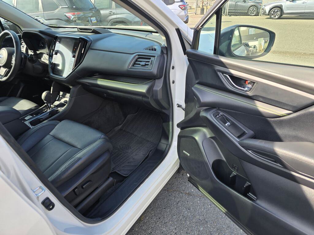 Used 2025 Subaru Ascent Bronze Edition w/ Onyx Package AWD/4WD image 10