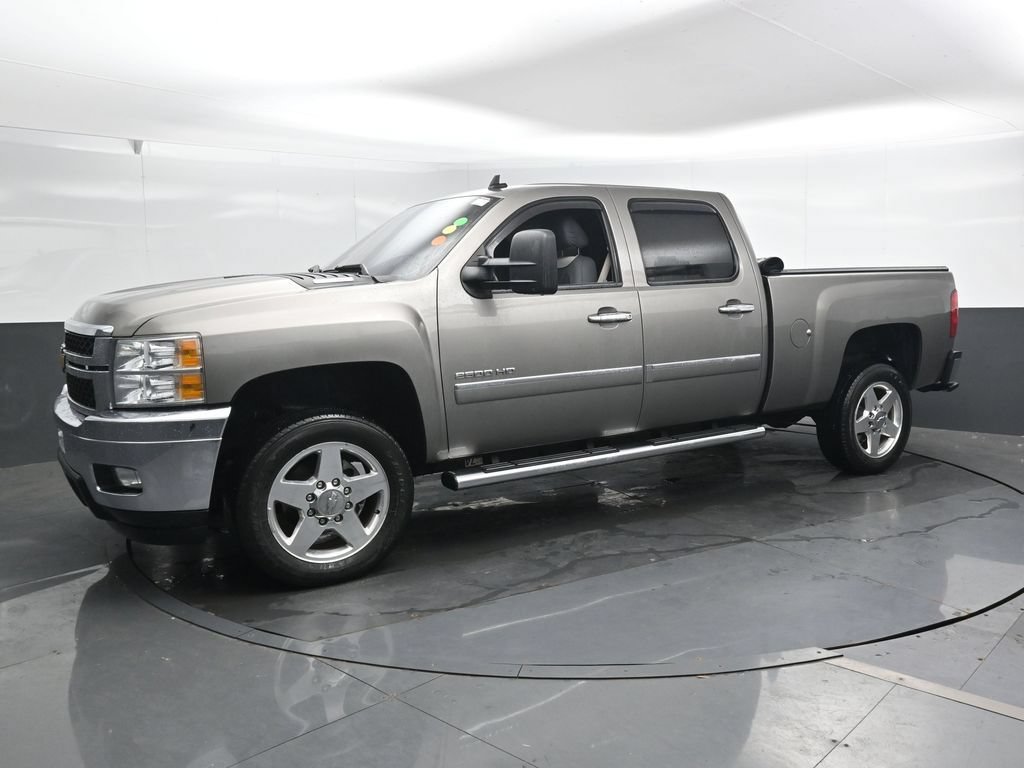Used 2013 Chevrolet Silverado 2500 LT w/ Custom Sport Truck Package RWD image 9