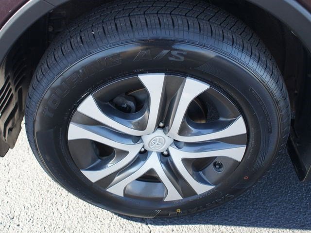 Used 2017 Toyota RAV4 LE w/ All Weather Liner Package image 22