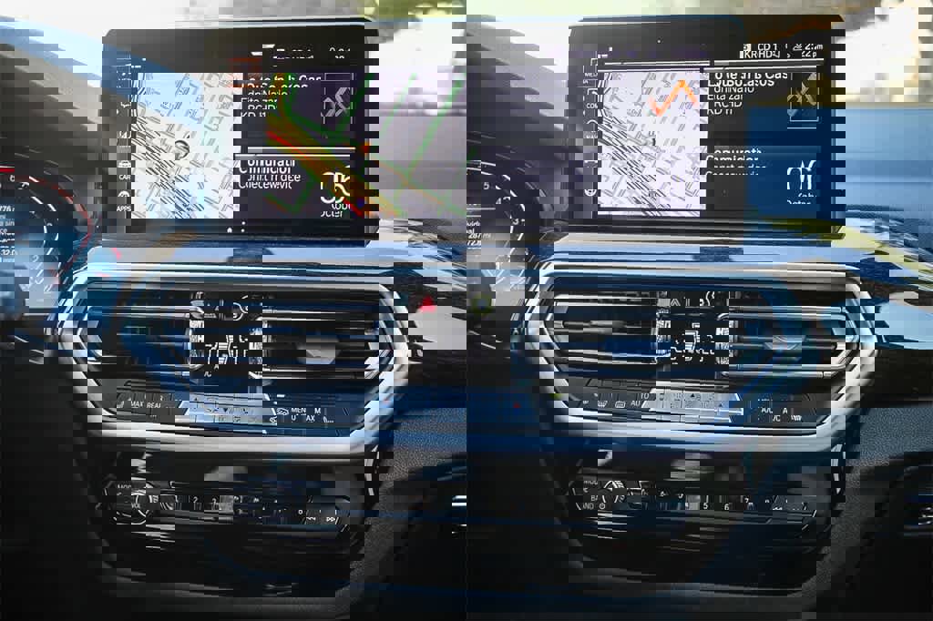 Used 2022 BMW X3 sDrive30i w/ Premium Package 2 image 12