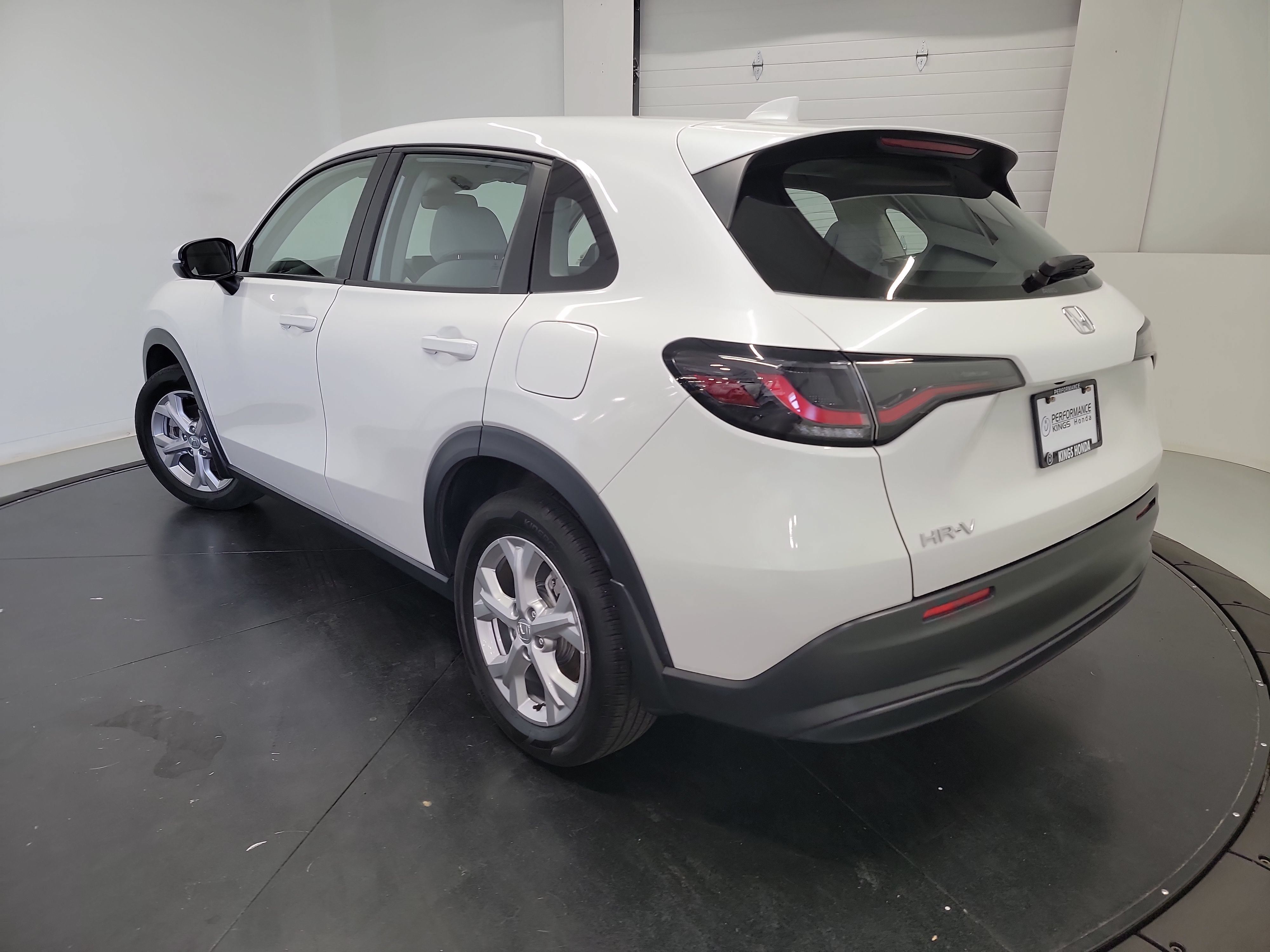 Used 2024 Honda HR-V LX image 6