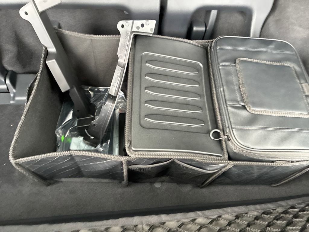 New 2026 Toyota Sienna XLE image 40