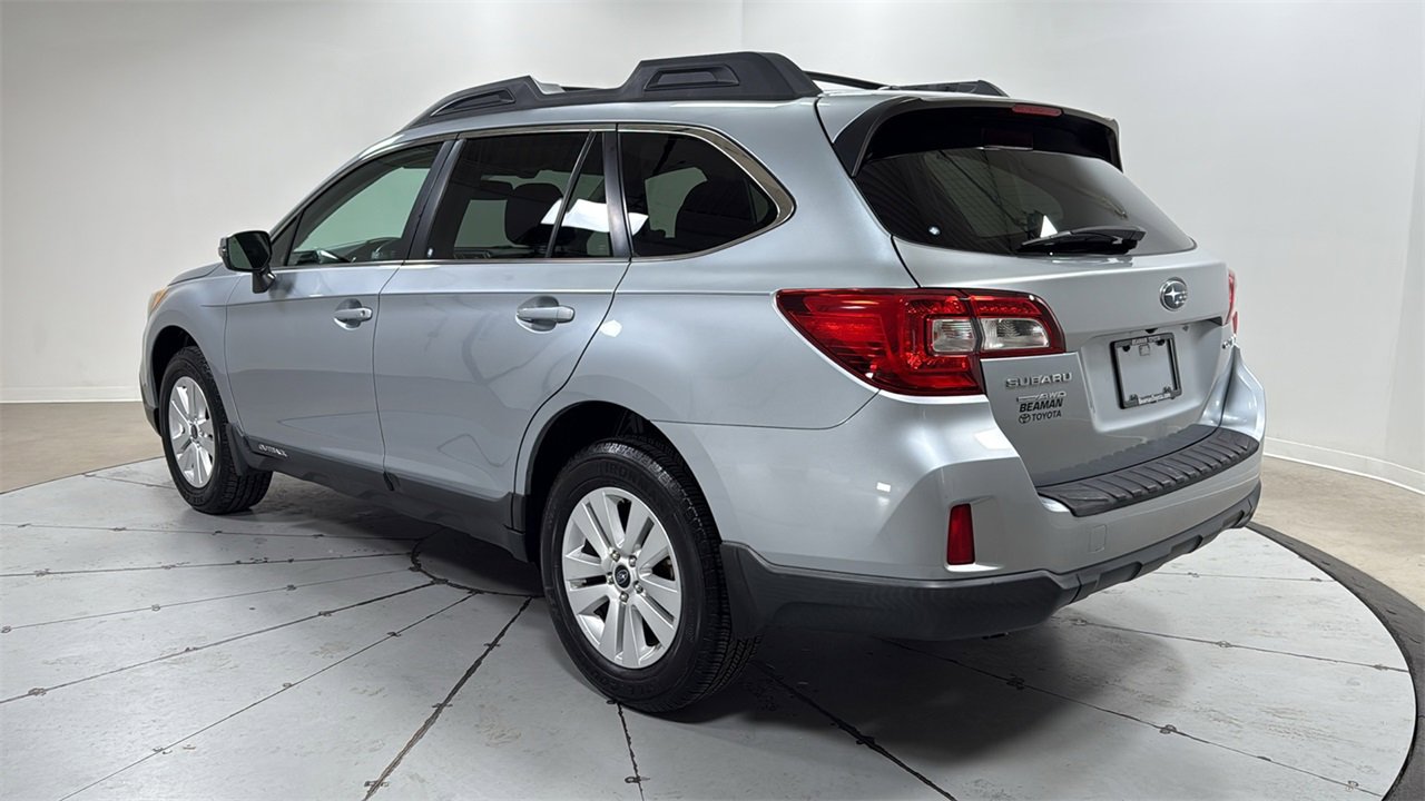 Used 2015 Subaru Outback 2.5i Premium image 7