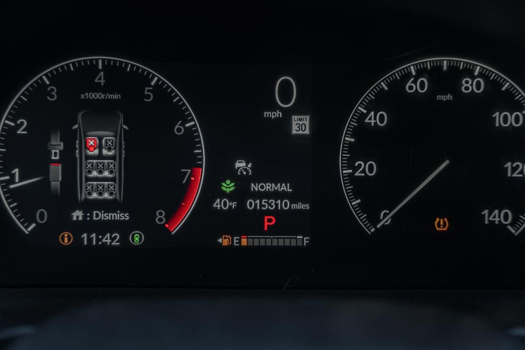 Used 2025 Honda Odyssey Sport-L image 38