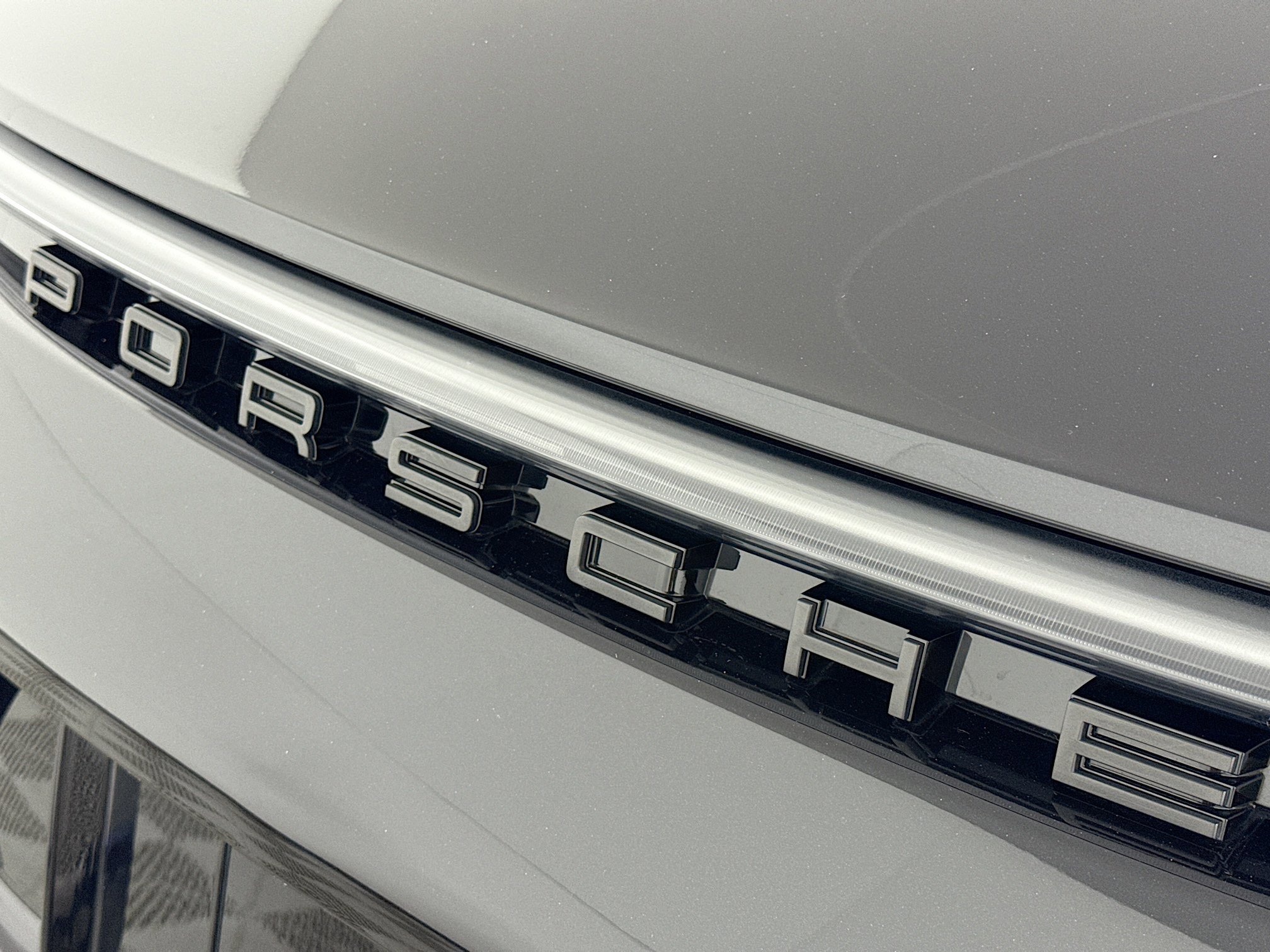 Certified 2023 Porsche 911 Carrera 4 GTS image 28