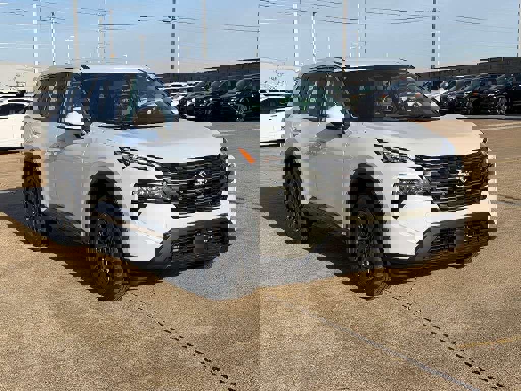 New 2026 Nissan Rogue SV image 4