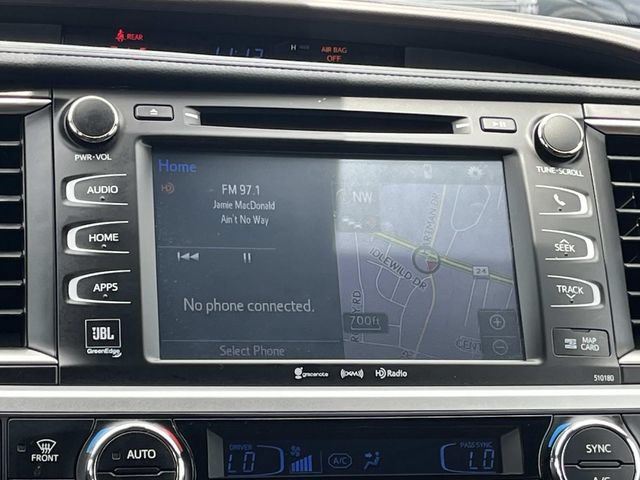 Used 2018 Toyota Highlander Limited w/ Protection Package #3 AWD/4WD image 16