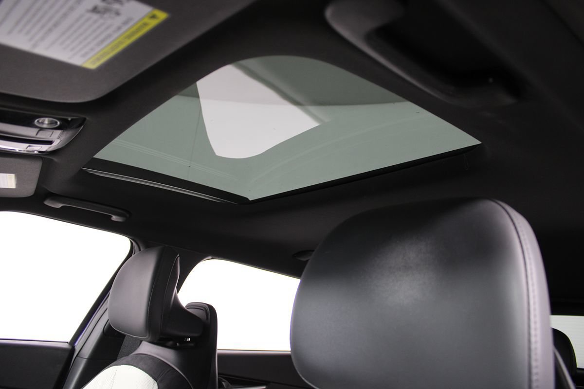 Used 2023 Kia EV6 GT-Line w/ GT-Line White Seat Package RWD image 8
