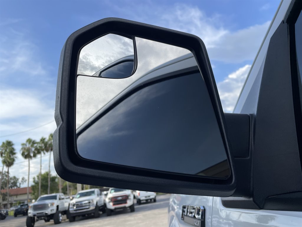 Used 2017 Ford F150 XLT AWD/4WD image 33