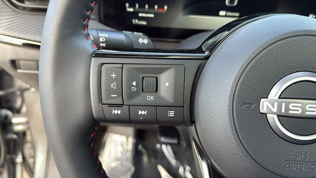 New 2026 Nissan Kicks SR w/ SR Premium Package image 25