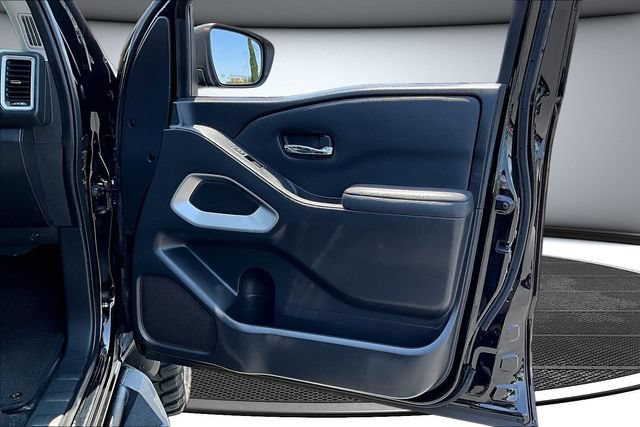 Certified 2022 Nissan Frontier SV RWD image 27