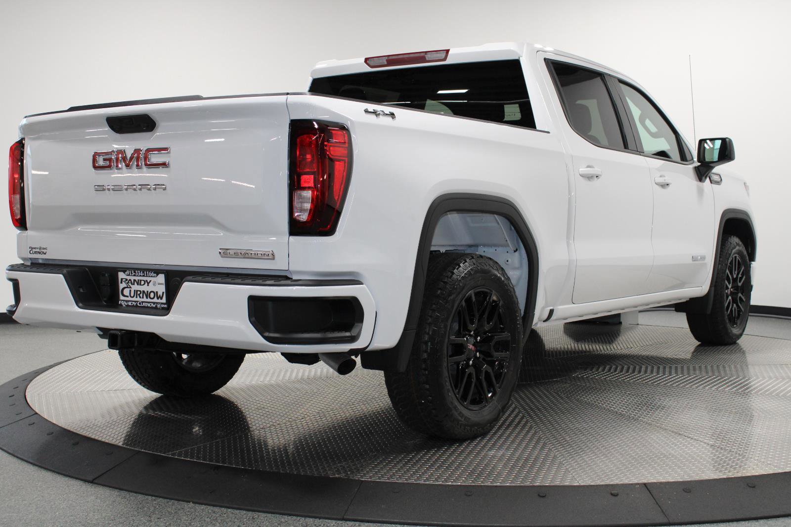 New 2025 GMC Sierra 1500 Elevation image 14