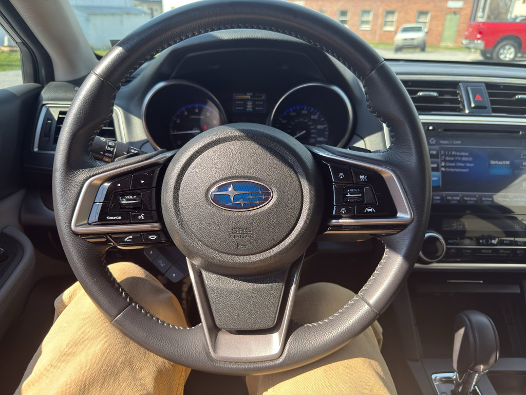 Used 2018 Subaru Outback 2.5i Limited image 12