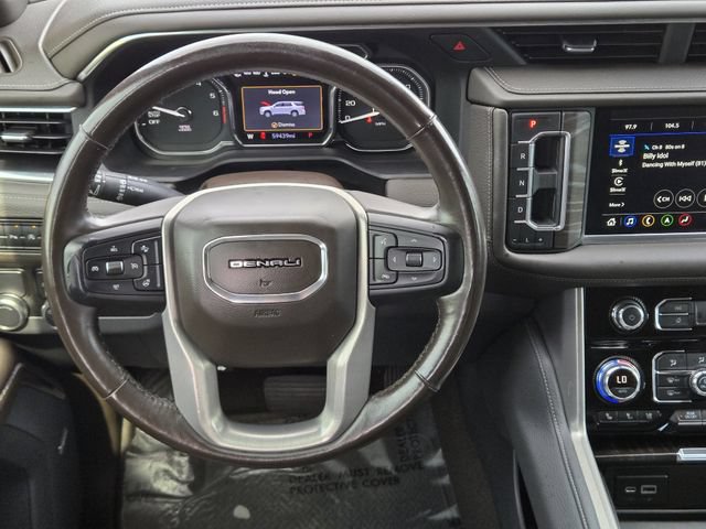 Used 2021 GMC Yukon Denali w/ Advanced Technology Package RWD image 26