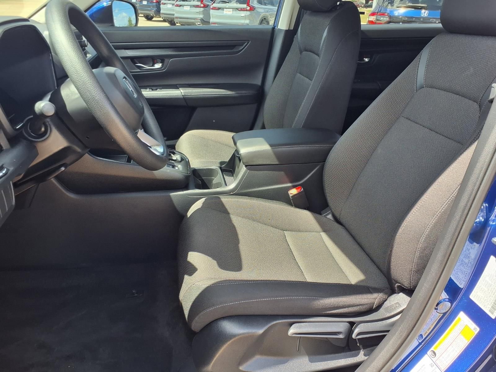 Used 2025 Honda CR-V LX image 23
