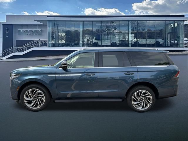 New 2027 Lincoln Navigator Premiere AWD/4WD image 5