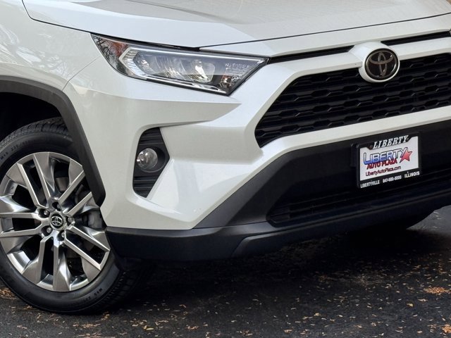 Used 2021 Toyota RAV4 XLE Premium image 37