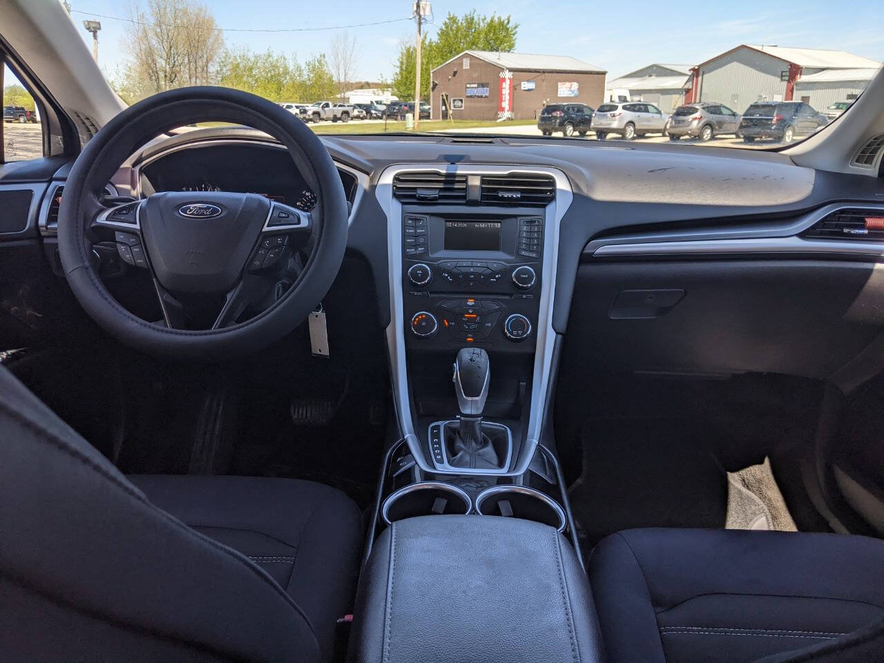 Used 2013 Ford Fusion SE FWD image 17