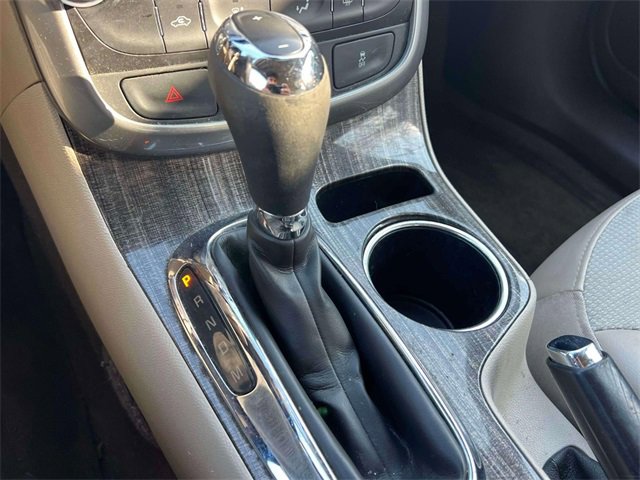 Used 2015 Chevrolet Malibu LT w/ Power Convenience Package image 25