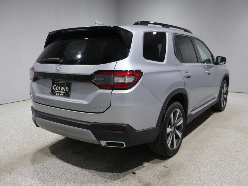 Used 2023 Honda Pilot Elite image 2