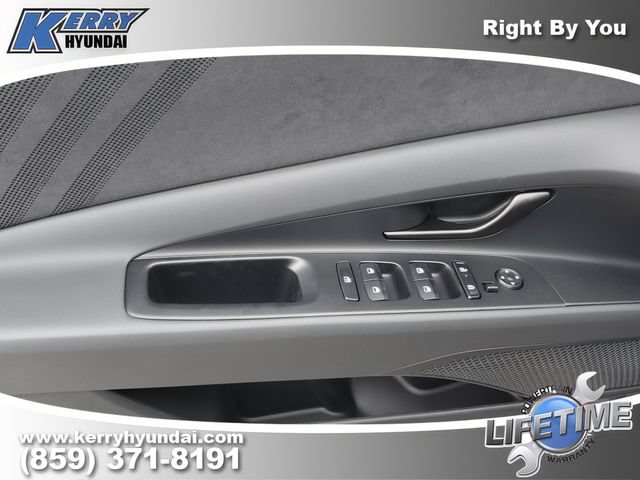 New 2026 Hyundai Elantra N FWD image 18