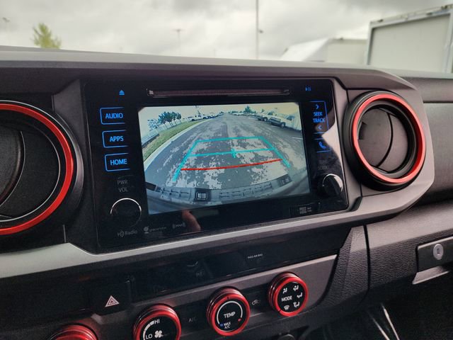 Used 2018 Toyota Tacoma TRD Sport w/ Technology Package AWD/4WD image 45