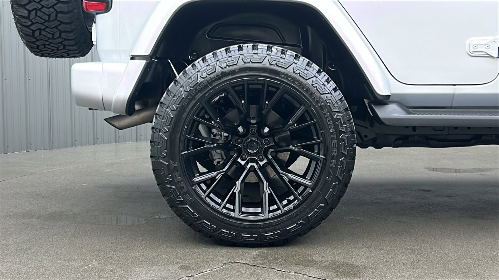 Used 2024 Jeep Wrangler High Altitude image 12