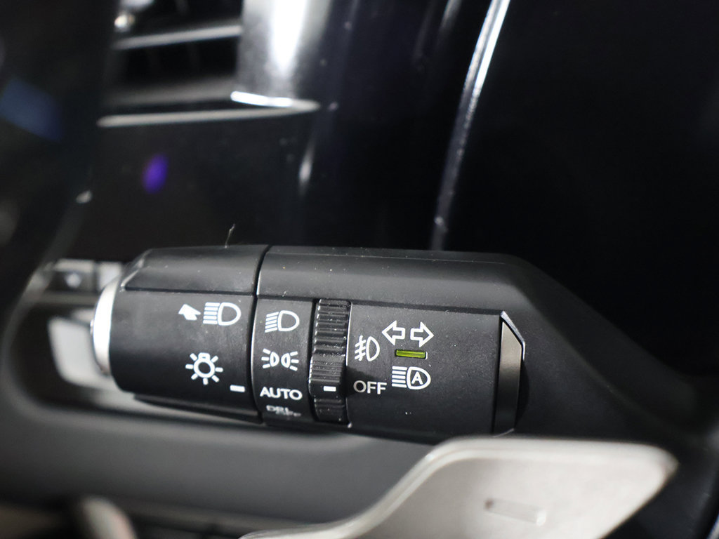 Used 2023 Lexus RX 350h w/ Accessory Package (2T) AWD/4WD image 39