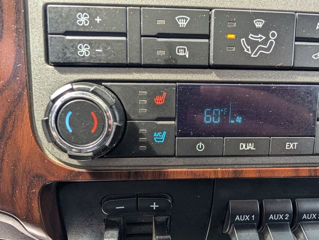 Used 2011 Ford F250 Lariat w/ Lariat Ultimate Pkg AWD/4WD image 5