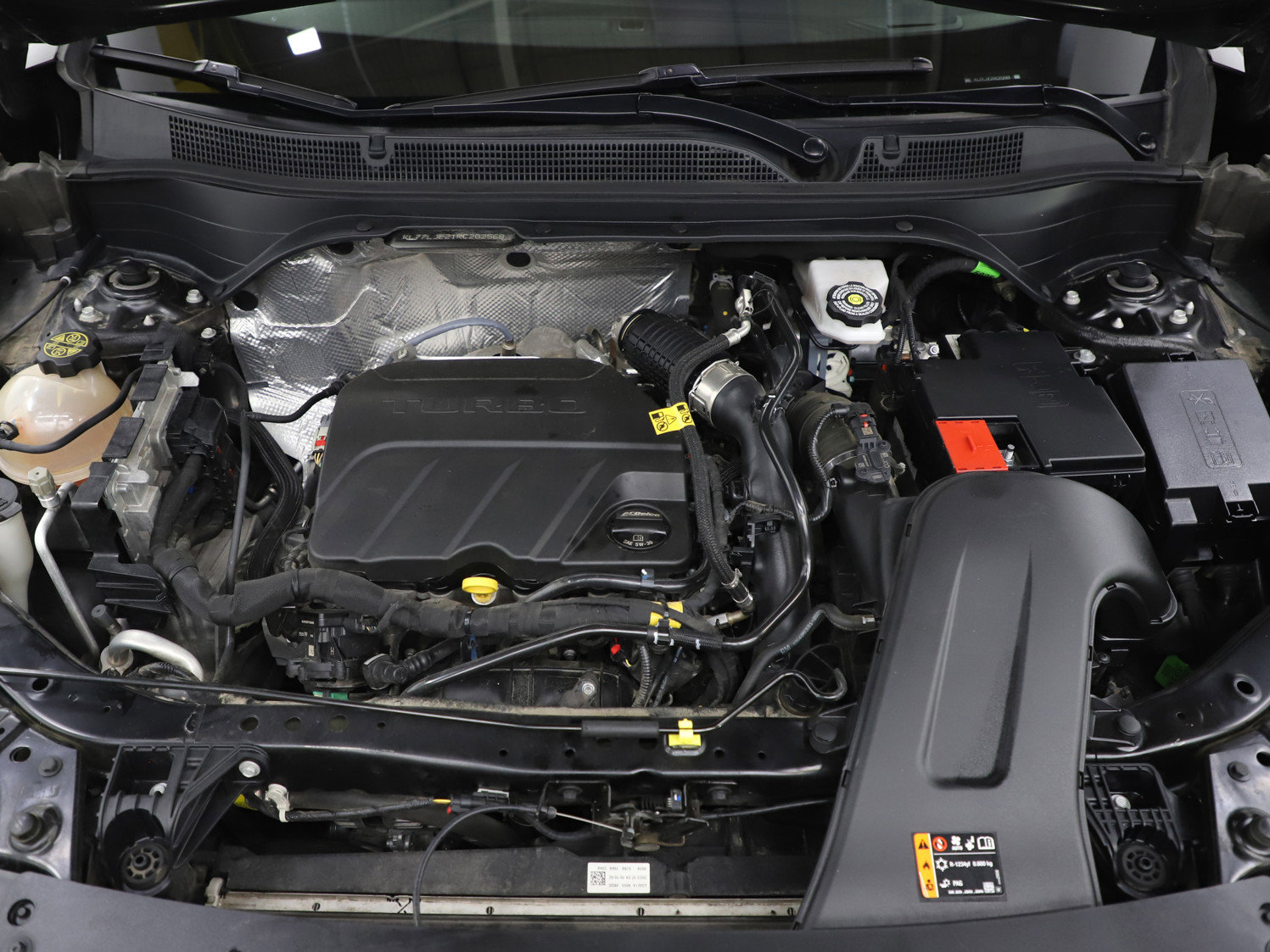 Used 2024 Chevrolet Trax RS FWD image 31
