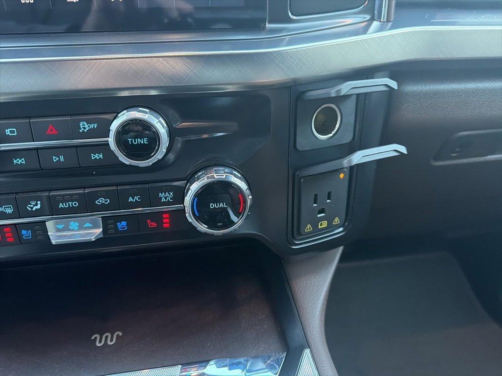 Used 2025 Ford F250 King Ranch w/ Chrome Package image 24