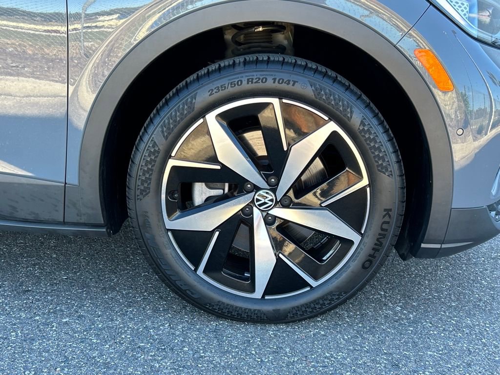 Used 2023 Volkswagen ID.4 S image 36