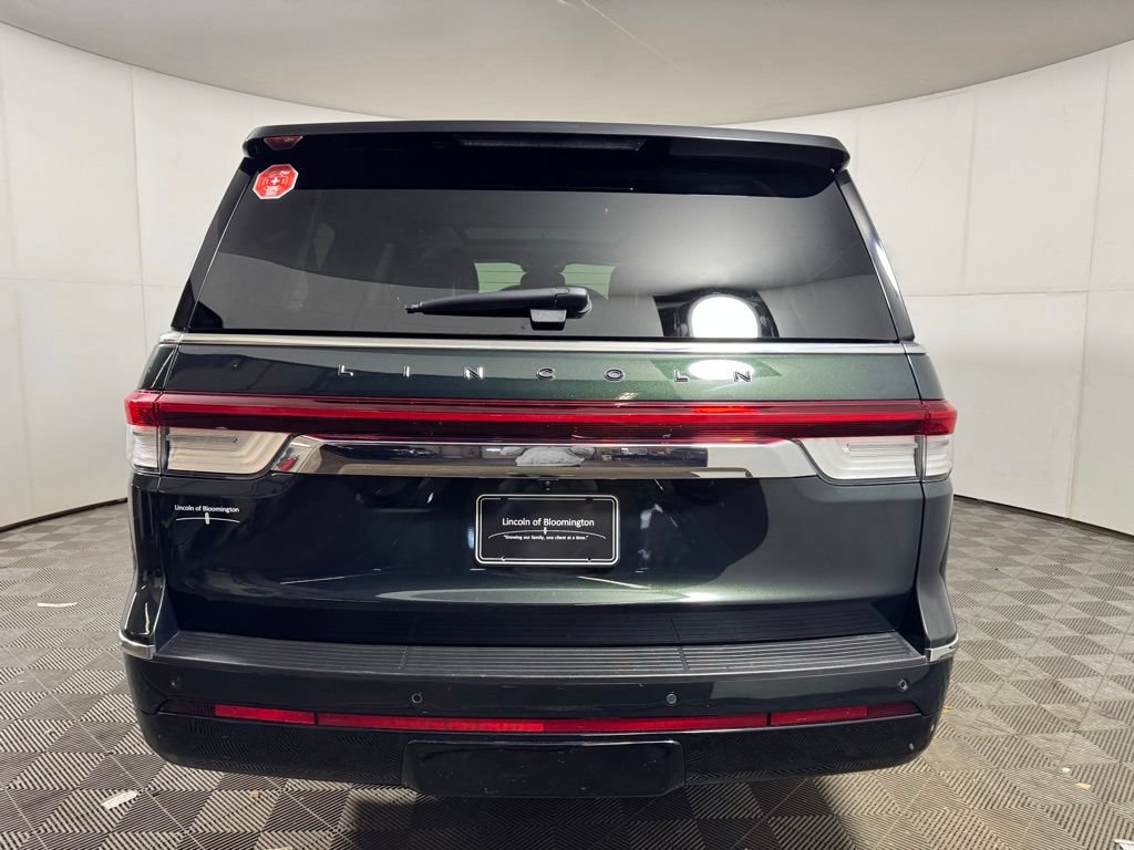 Certified 2022 Lincoln Navigator L Black Label AWD/4WD image 4