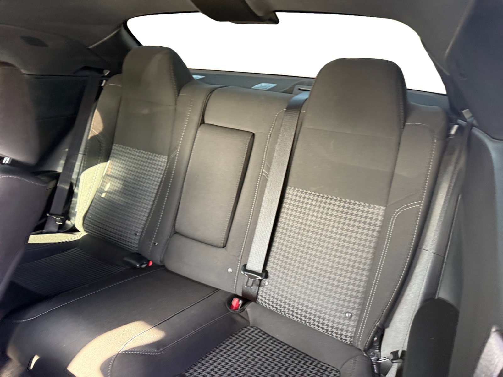 Used 2020 Dodge Challenger SXT image 16