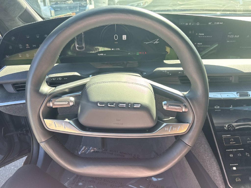 Used 2024 Lucid Air Touring AWD/4WD image 9